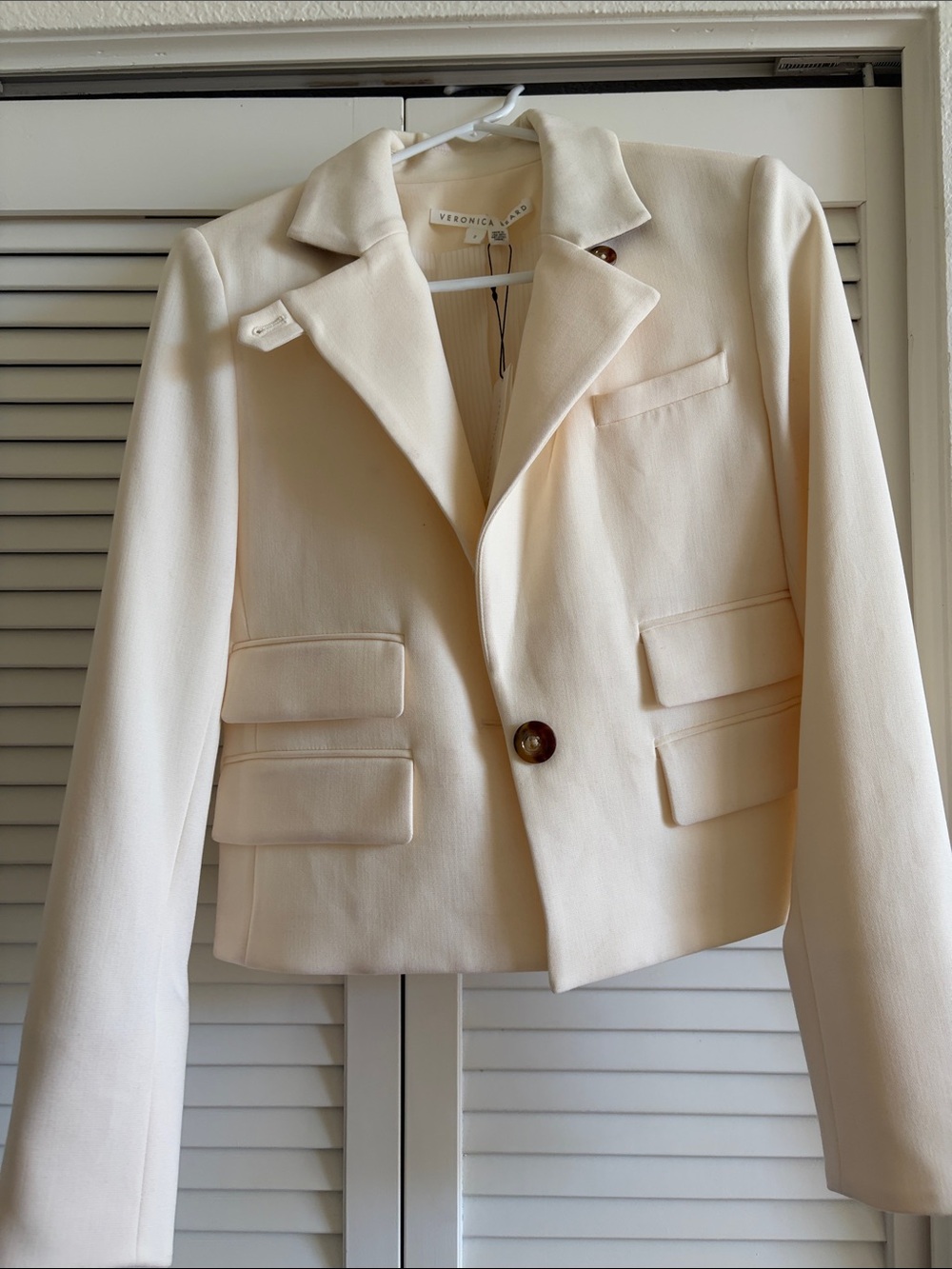 Veronica Beard Ivory Cropped Tailored Blazer - with tags still attached